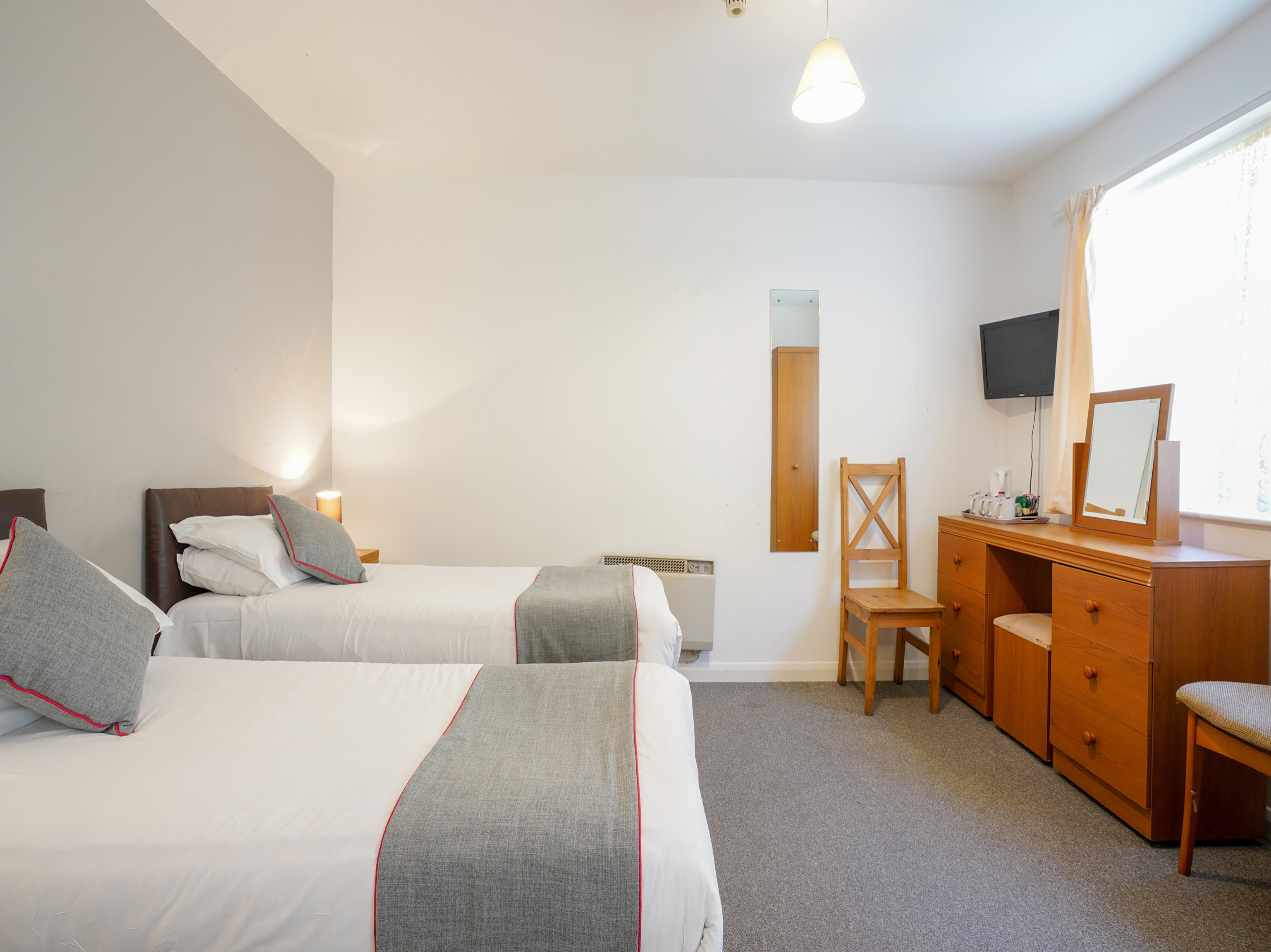 Oyo Shanklin Beach Hotel Εξωτερικό φωτογραφία