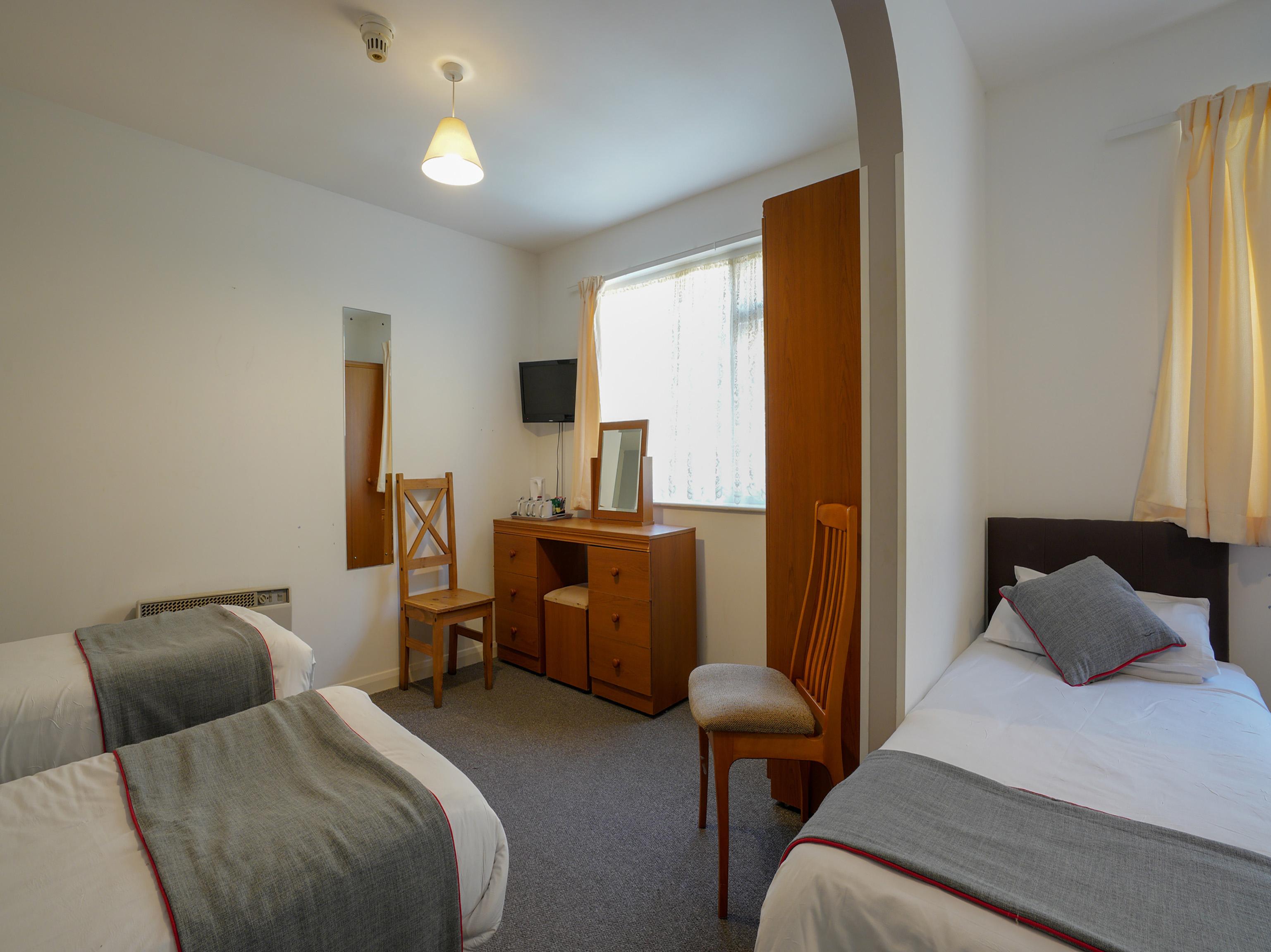 Oyo Shanklin Beach Hotel Εξωτερικό φωτογραφία